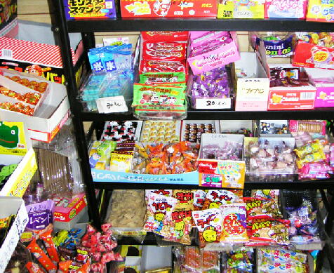 駄菓子屋さんの陳列1