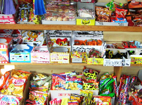 駄菓子の陳列2
